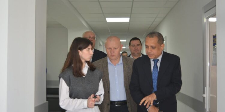 Посол Індії в Збаражі