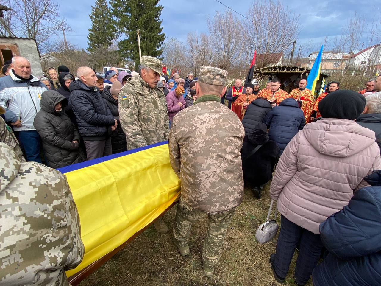 Тернопільщина попрощалася з Героєм Сергієм Мельничком