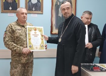 Митрополит Нестор відзначив нагородами тернопільських військових
