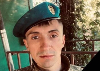 Фото загиблого зі сторінки школи