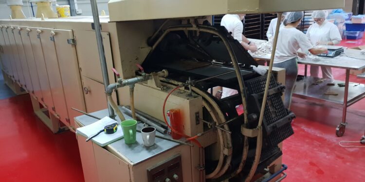 Лінія заводу. Ілюстративне фото