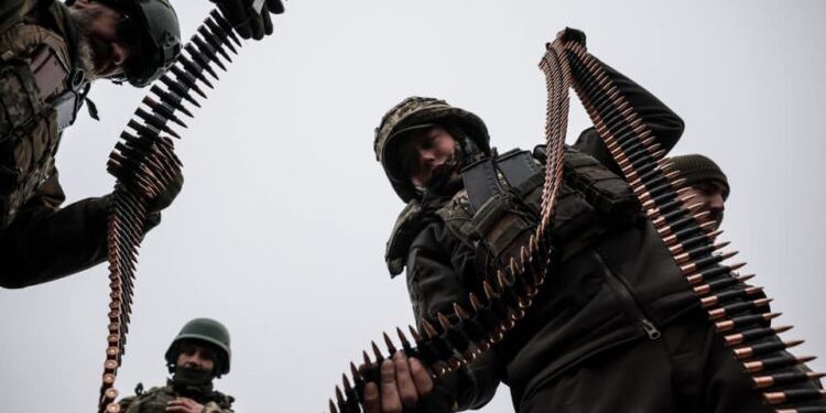 Герої на передовій і в навчанні