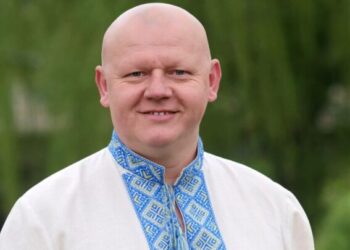 З Великоднем вітає Роман Полікровський