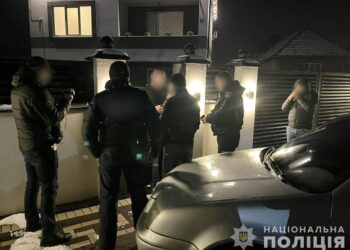 Нацполіція проводить понад 200 обшуків щодо незаконного перетину кордону військовозобовʼязаними