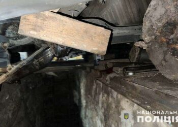 Чоловіка розчавив власний автомобіль на Тернопільщині