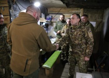 Нагороди вручив командир 105-ї бригади