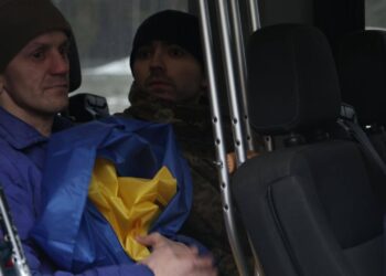 Група військових повернулася з російського полону