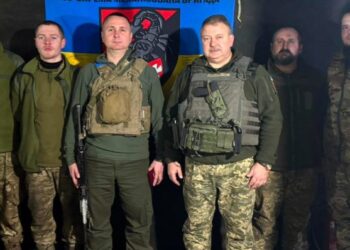 Бійців нагородив бригадний генерал Володимир Шведюк