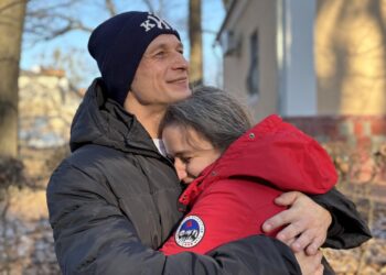 Морський піхотинець повернувся додому після полону