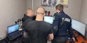 Нову групу шахраїв викрили кіберполіцейські Запоріжжя