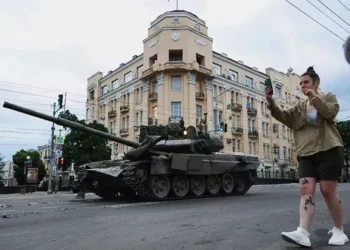 На росії показали повідомлення про державний переворот