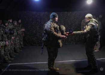 Олександр Сирський нагородив бійців 33-ї ОМБр