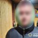 Хлопець запросив друзів та порубав сокирою