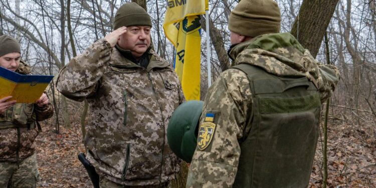 За порятунок побратима нагороджений Віталій Савчук