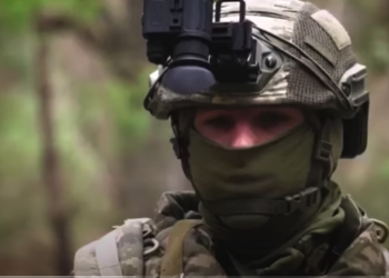 Історія 19-річного захисника Віталія