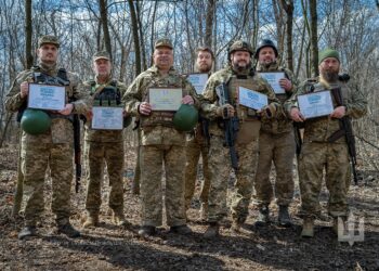На передовій нагородили наших військових