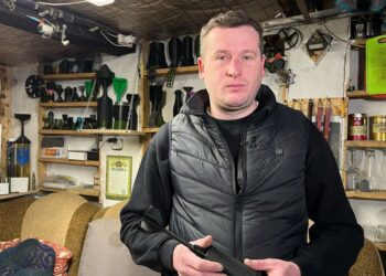 Волонтери друкують скиди для військових на 3D-принтерах