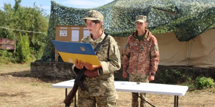 До ЗСУ мобілізувалася багатодітна мама