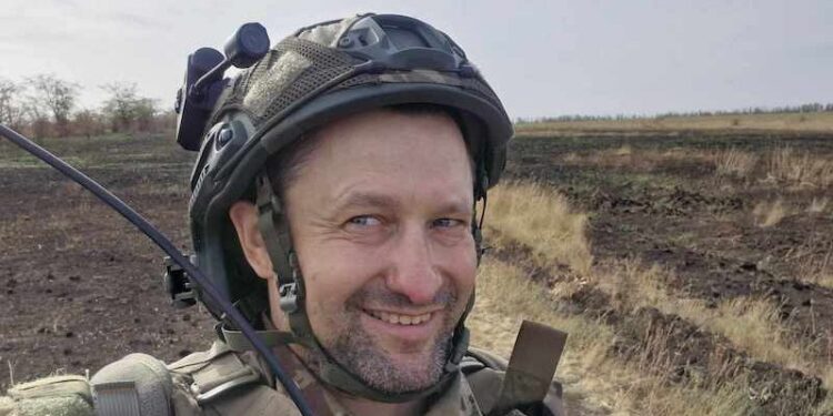 Від журналіста до сапера і літописця