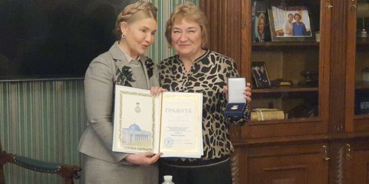 Професорка отримала Грамоту Верховної Ради України