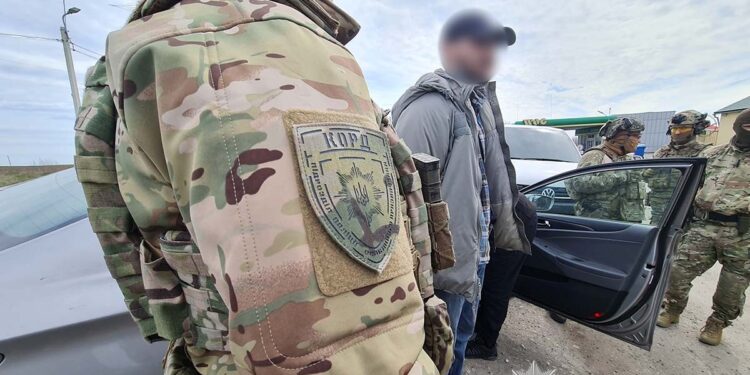 Слідчі оголосили підозру організатору злочинної групи
