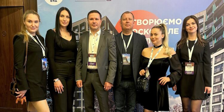 Відбудова України - не лише про будівлі