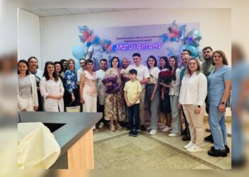 Відома гінекологиня Марʼяна Синоверська народила синочка