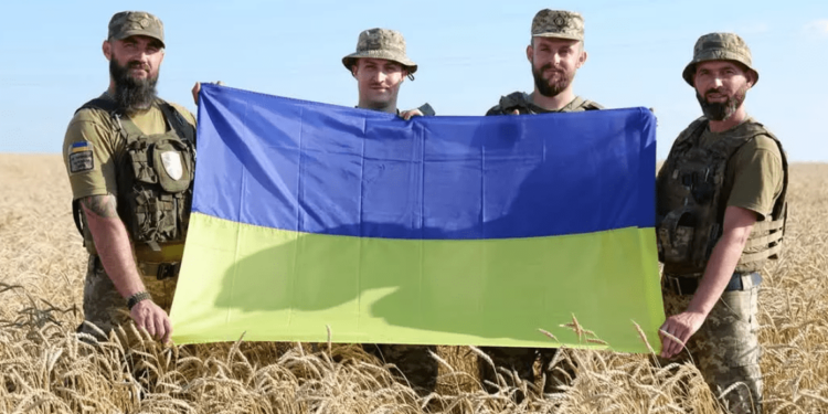 Впевнено працює на 30 км углиб позицій ворога