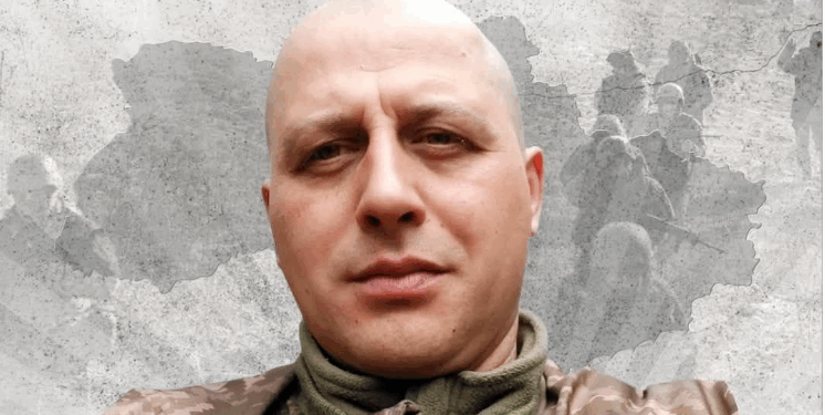 Фасад школи на Чортківщині прикрасили меморіальною дошкою