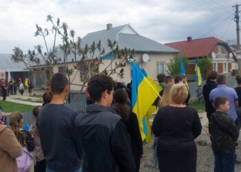 Гусятинщина в останню путь провела полеглого командира