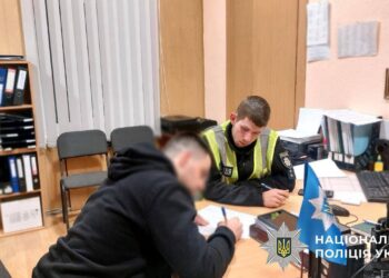 Київські блогери хизувались наявністю незареєстрованої зброї