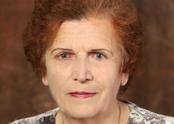 Лікарка з Тернопільщини видала 14 книжок