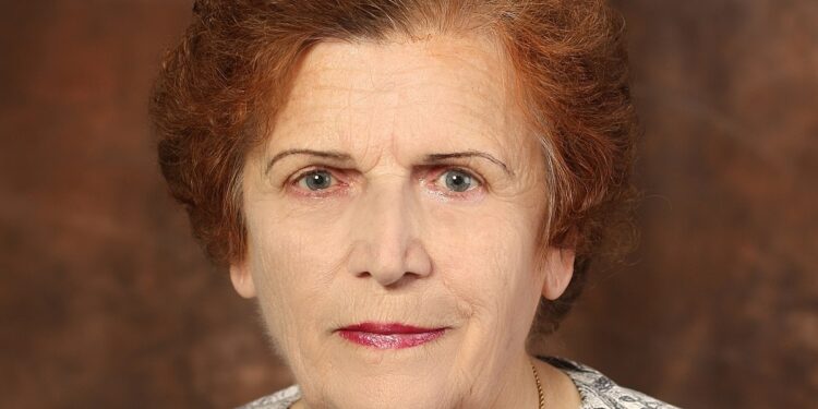 Лікарка з Тернопільщини видала 14 книжок