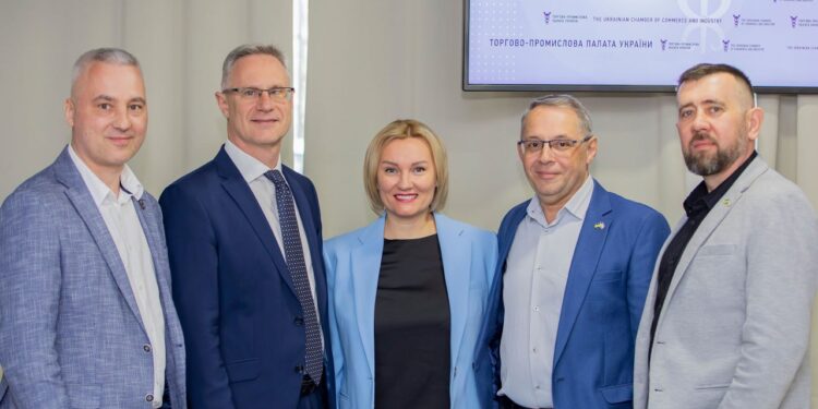 Науковці ЗУНУ на зустрічі з відновлення України