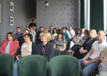 Розвиток громад через освіту та практику