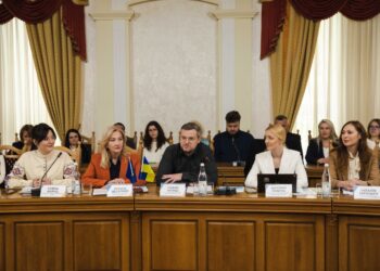 У ЗУНУ організували круглий стіл на тему євроінтеграції