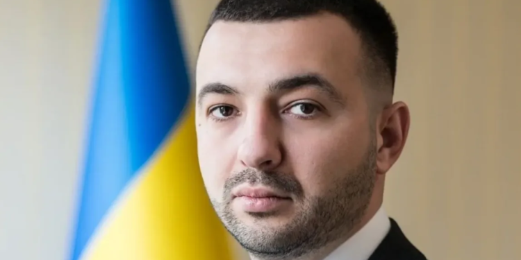 Микола Петришин намагається повернутися на посаду через суд