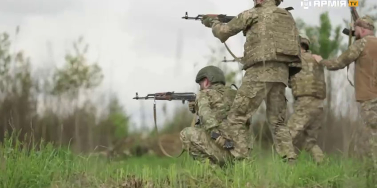 Нове покоління захисників: проєкт “Контракт 18-24” у 30 ОМБр