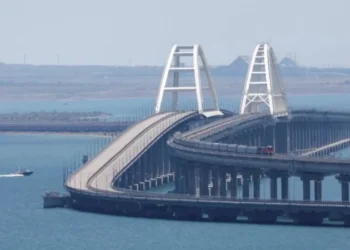 Україна вразила Кримський міст під водою