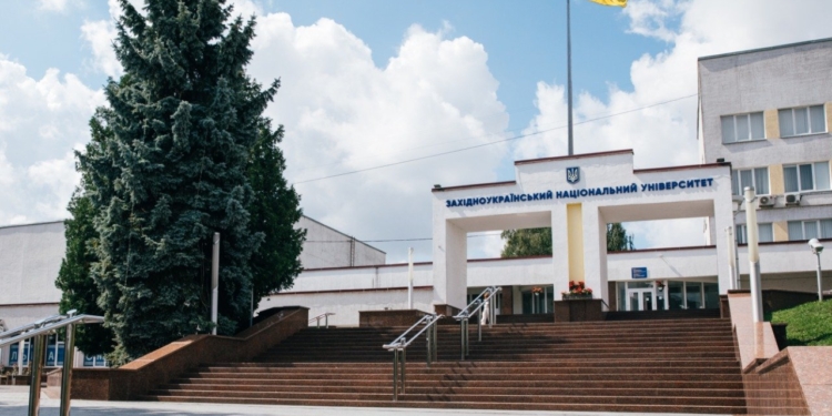 Приймальна комісія ЗУНУ надає важливу інформацію