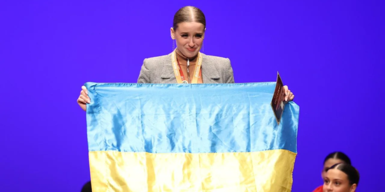 Анастасія Зелена присвятила перемогу загиблому наставнику