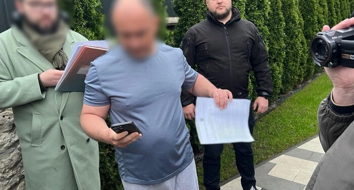 Двоє адвокатів виманили у забудовника понад 2 млн доларів