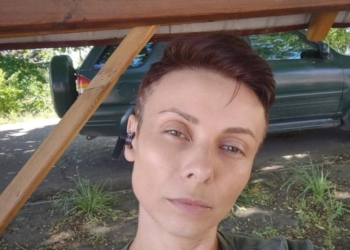 Хірург Єлена на війні з 20-річним досвідом