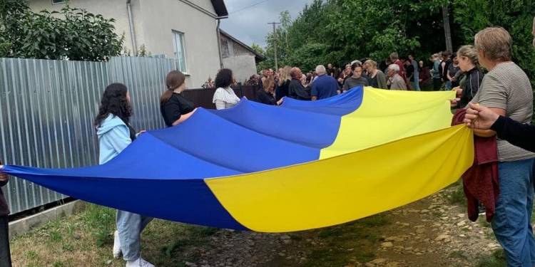 Саранчуківська громада прощається з двома захисниками