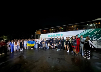 Діти захисників вирушили на відпочинок до Швеції