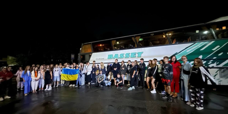 Діти захисників вирушили на відпочинок до Швеції