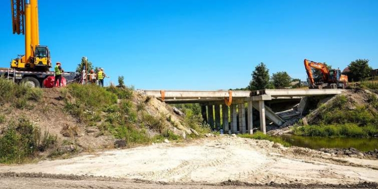 Міст із японських конструкцій побудують на Тернопільщині