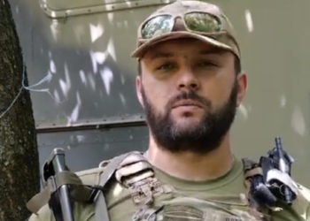 Історія захисника Добряка