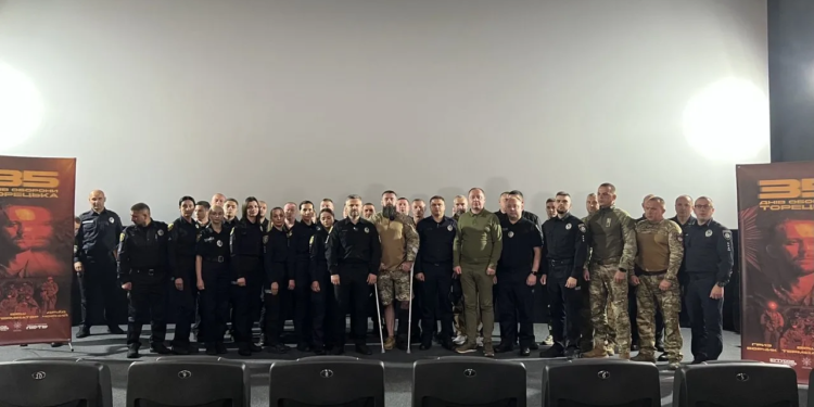 У Тернополі презентували фільм про оборону Торецька