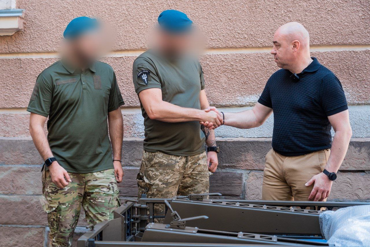 Батальйон морської піхоти отримав спеціалізований дрон Мураха від Тернополя